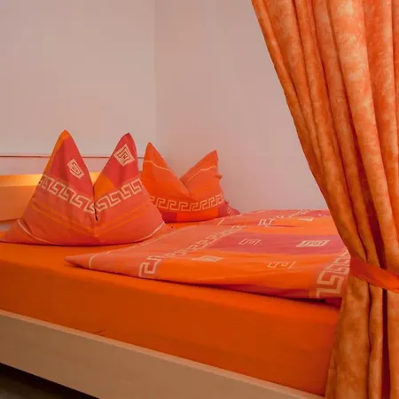 贝里恩沃农派利酒店 * 蒂罗的圣约翰